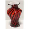 Image 1 : RED AND BLACK STRIPED BODY VASE