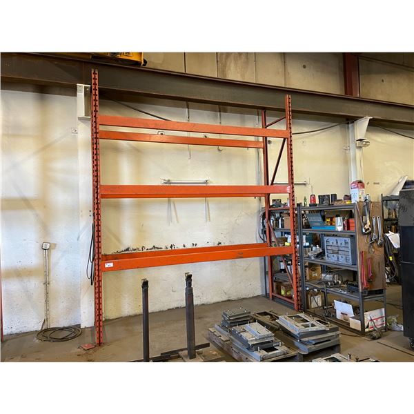 *C SINGLE BAY OF ORANGE 12' INDUSTRIAL PALLET RACKING INCLUDING 2 - 12' PALLET RACKING UPRIGHTS