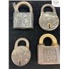 Image 2 : Nice Lot of 8 old Locks No Keys