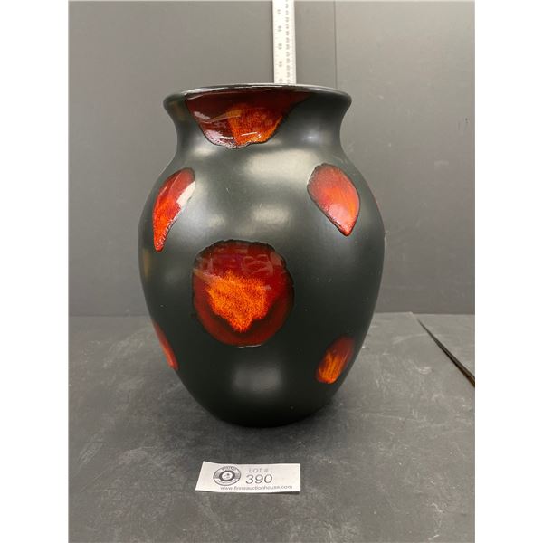 10  Tall Poole Pottery Galaxy Pattern Vase