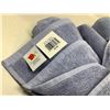 Image 2 : Lot Of 2 Blue Towels