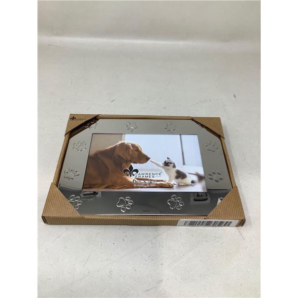 Lawrence Frames Pet Paw Picture Frame