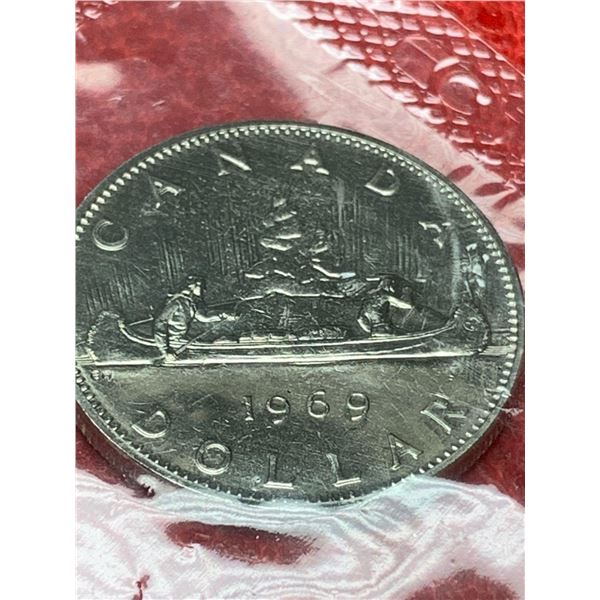 Royal Canadian Mint issued Sealed 1969 Silver dollar