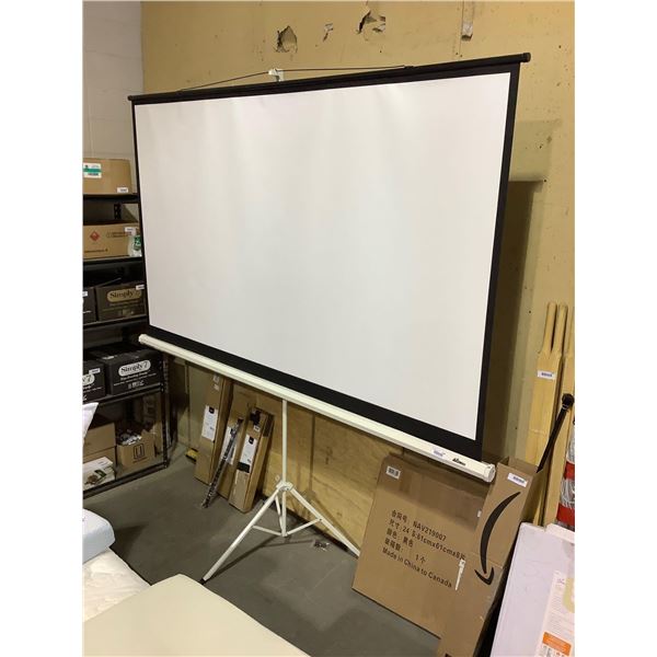 MPlus Projector Screen