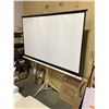 Image 1 : MPlus Projector Screen