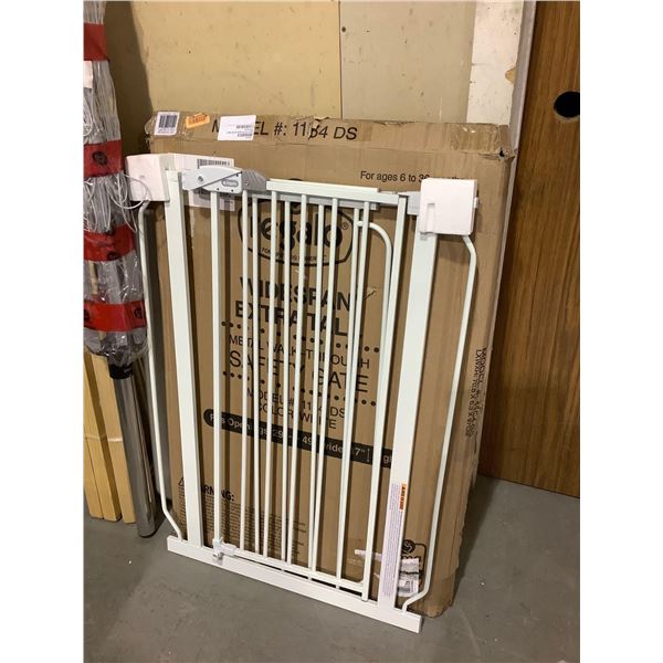 Regalo Widespan Extra Tall Metal Walk-Through Safety Gate (Fits Openings 29in - 49in W x 37in H)