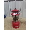 Image 1 : Coleman Red  Lantern 200 T66