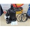 Image 2 : New 1/3 HP Mastercraft Submergible Pump & Elec Heater