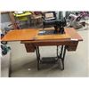 Image 1 : (GE) Singer Treadle Sewing Machine