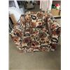 Image 2 : (GE) Funky Looking L R Chair