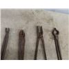 Image 2 : 4 Forge Tongs