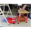 Image 2 : 2 Steppers & Dust Buster