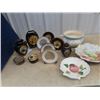 Image 1 : Chamber Pot, Gold Inlay Vases, & Plates