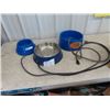 Image 1 : 3 Heated Dog / Pet Dishes