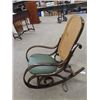 Image 2 : (BC) Bentwood & Kane Rocking Chair