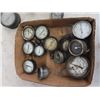 Image 2 : Approx 22 Pressure Gauges