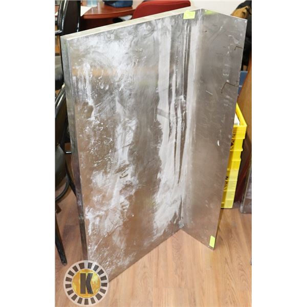 STAINLESS STEEL COUNTERTOP WITH BUILT IN