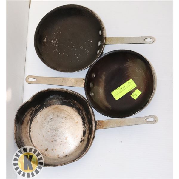 LOT OF 3 FRYING PANS – 6” / 7” /8”