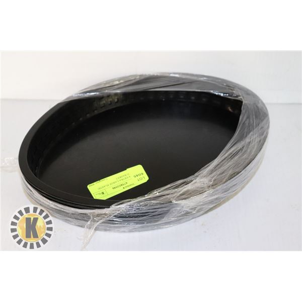 LOT OF 6 EXTRA LARGE PLASTIC SERVING BASKET