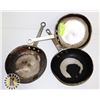 Image 1 : 3 SMALL PANS