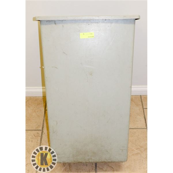 GARBAGE BIN- GREY