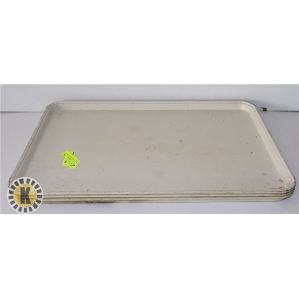 3 LARGE CAMBRO MARKET TRAYS- WHITE