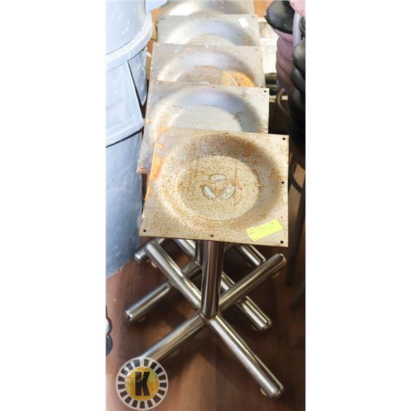 9 RESTAURANT TABLE STANDS