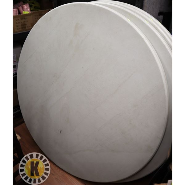 ROUND INDOOR/ OUTDOOR 5' DIAMETER TABLE