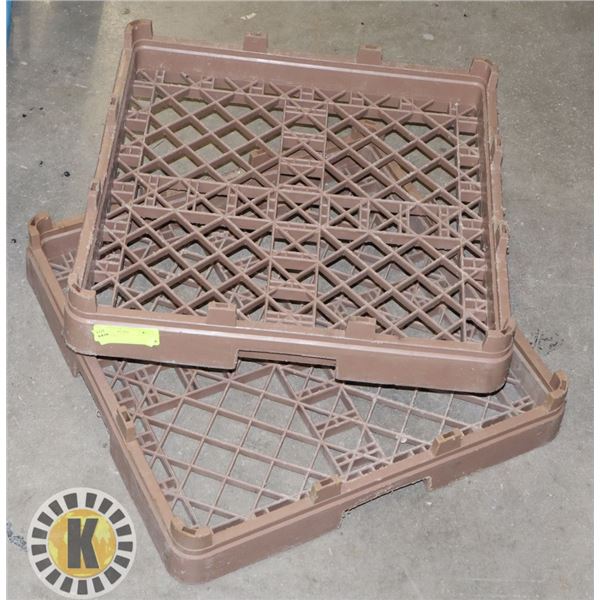 2 DISH RACKS