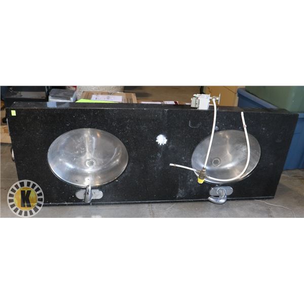 DOUBLE SINK WITH STONE COUNTER