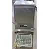 Image 1 : STERO COMMERCIAL DISHWASHER (MODEL 85-1082497)
