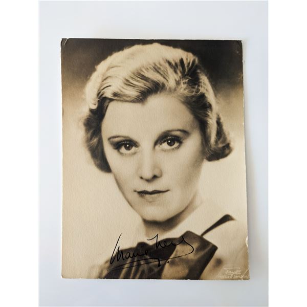 Marie Ney signed photo