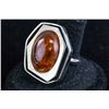 Image 9 : Lot of Three Chinese Amber Rings