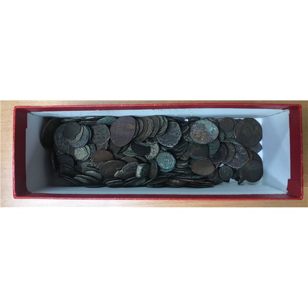 MEDIEVAL ISLAMIC: LOT of about 307 copper coins