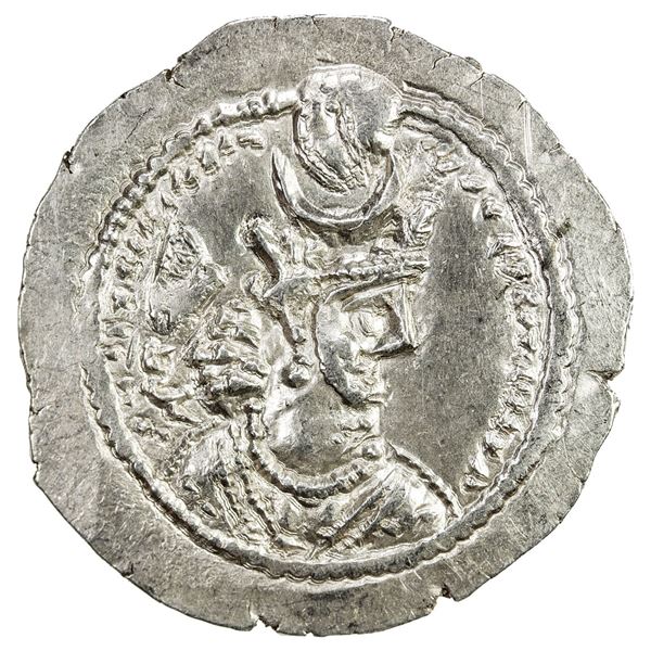 SASANIAN KINGDOM: Varhran V, 420-438, AR drachm (4.01g), AM (Amul). AU