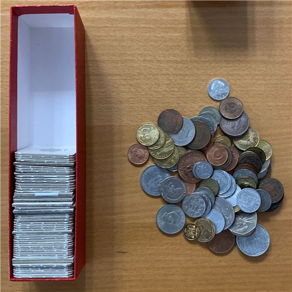 WORLDWIDE: LOT of 131 coins