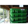 Image 2 : 25 GREEN STACKING TOTES