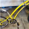 Image 2 : ADAMS TRAIL A BIKE ATTACHMENT