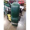 Image 2 : FLIGHTMASTER GREEN GOLF HARD CASE