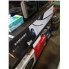 Image 8 : 2 SHELVES OF DEFECTIVE STORE RETURN ELECTRONICS AND APPLIANCES