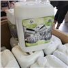 Image 2 : 6 NEW 10L JUGS OF GREEN SKY CAL MAG 0-0-0 PLANT NUTRIENT