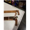 Image 3 : 4 CARVED WOOD CANES