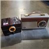 Image 1 : Vintage Regency Signal Booster and PYE Transistor radio