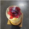 Image 2 : 2 NEW GLASS DOME ENCASED IMITATION LIGHT UP ROSES