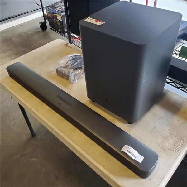 JBL 5.1 CHANNEL 550W SOUNDBAR WITH WIRELESS SUB, RETAIL $750 - WORKING