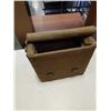 Image 2 : 1942 CANVAS MILITARY SATCHEL