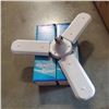 Image 4 : 2 NEW FAN BLADE RETRACTABLE LED LIGHT BULBS