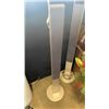 Image 4 : 2 SONY FLOOR SPEAKERS