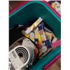 Image 8 : TOTE OF SEWING NOTIONS, ELASTIC, THREAD, PATCHES, ETC