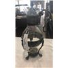 Image 1 : SILVER CARAFFE